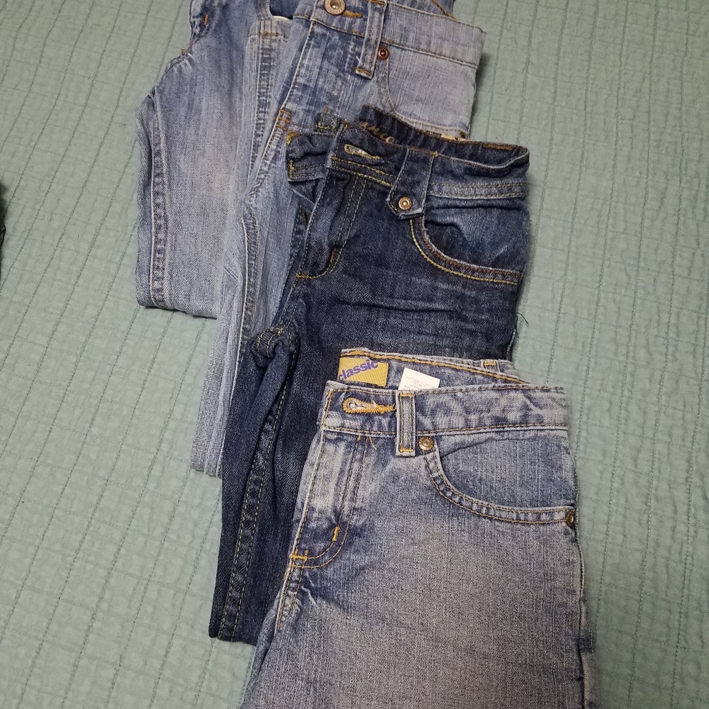 3 pairs of jean's and 1 pair of shorts